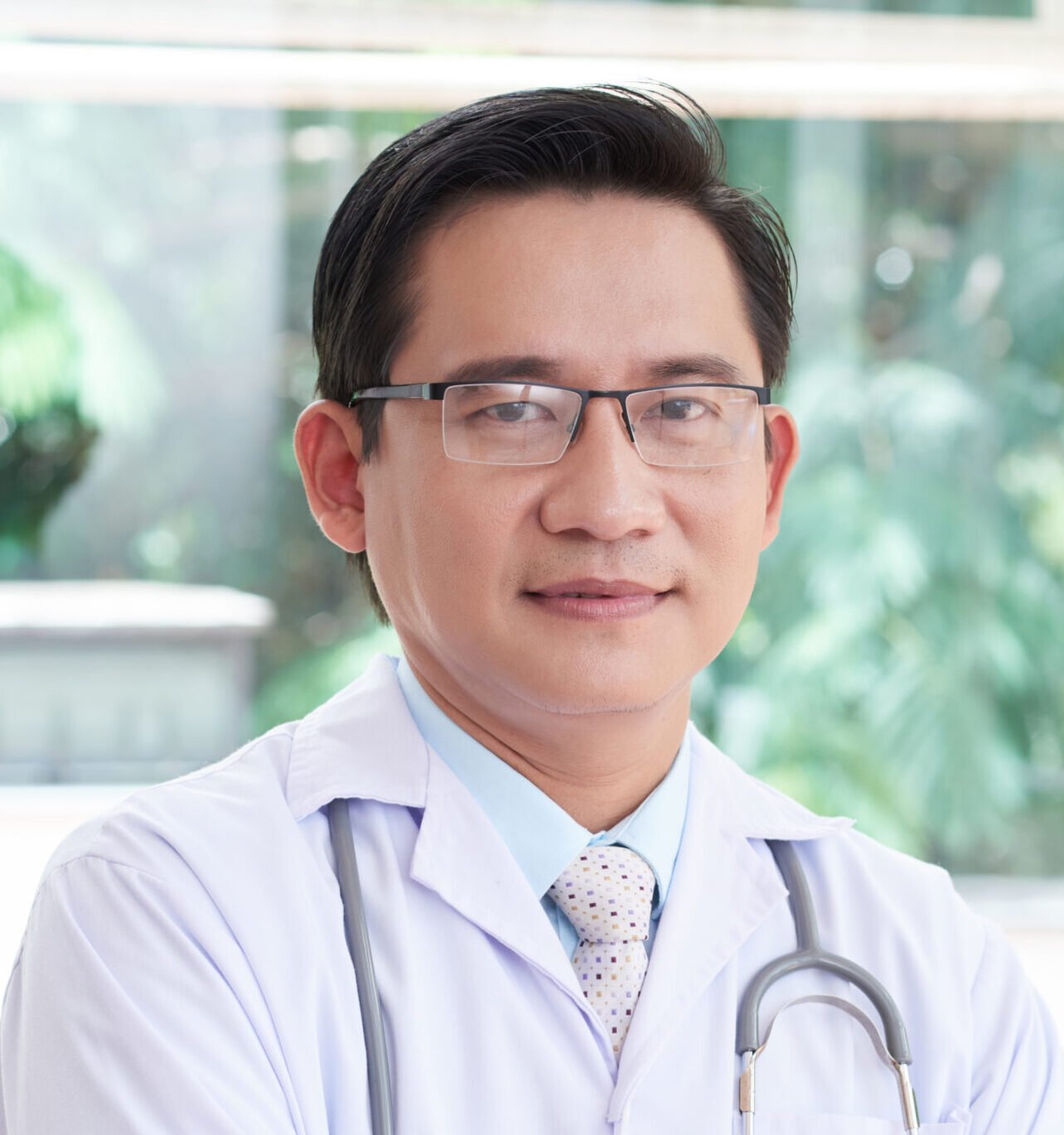 Dr. James Wong